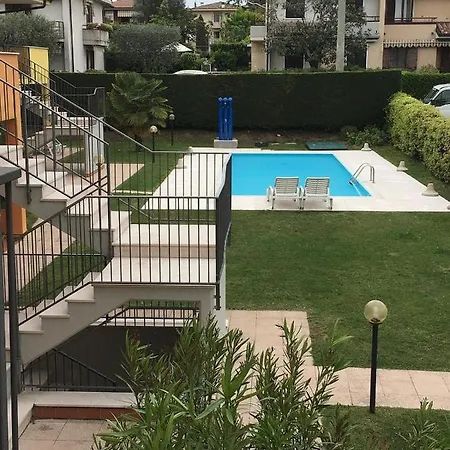 Vida Loca Apartments La Meridiana Peschiera del Garda Exterior foto